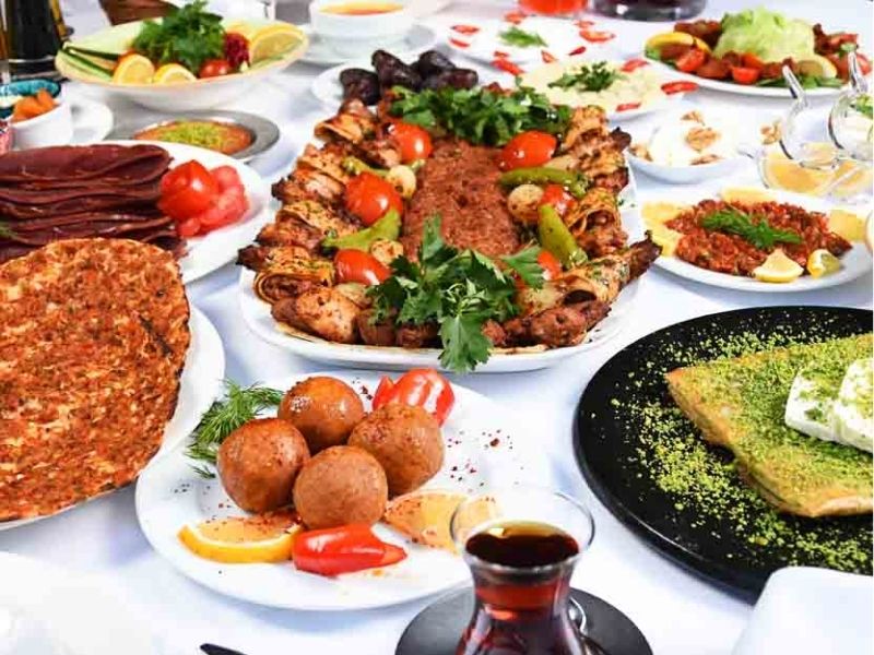 مطاعم ديرة دبي